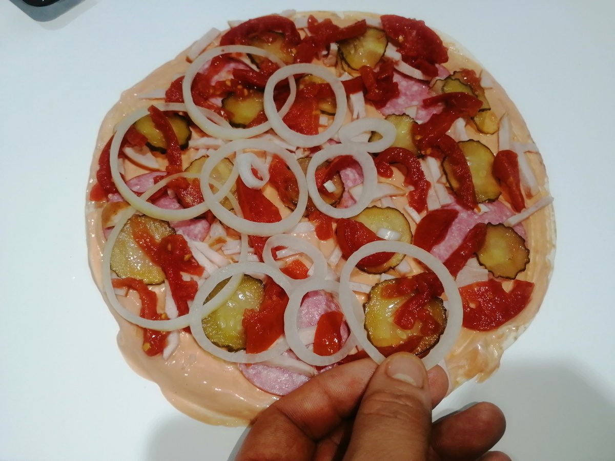 Кулінари розповіли, як приготувати максимально просту та дуже смачну картопляну піцу