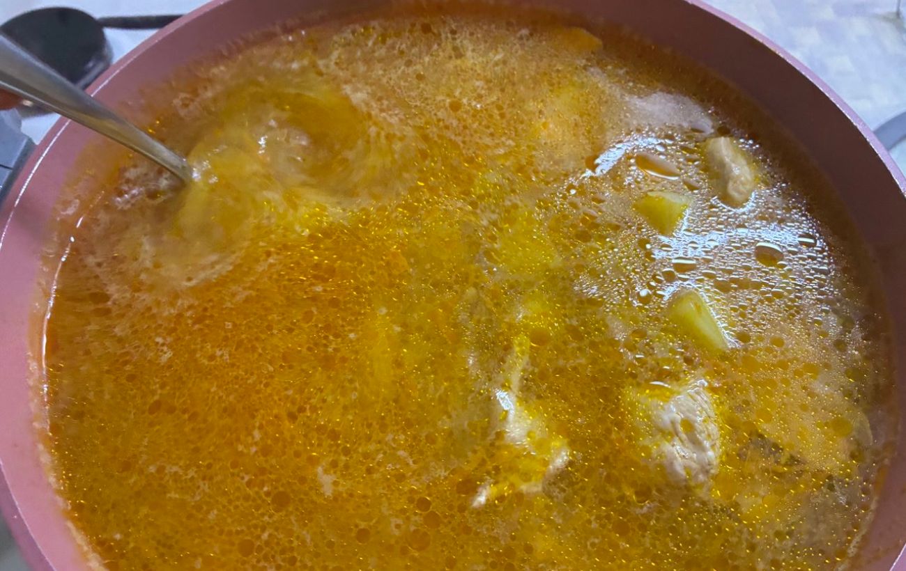 Господині поділились рецептом смачного та насиченого на смак супу, який точно зігріє восени