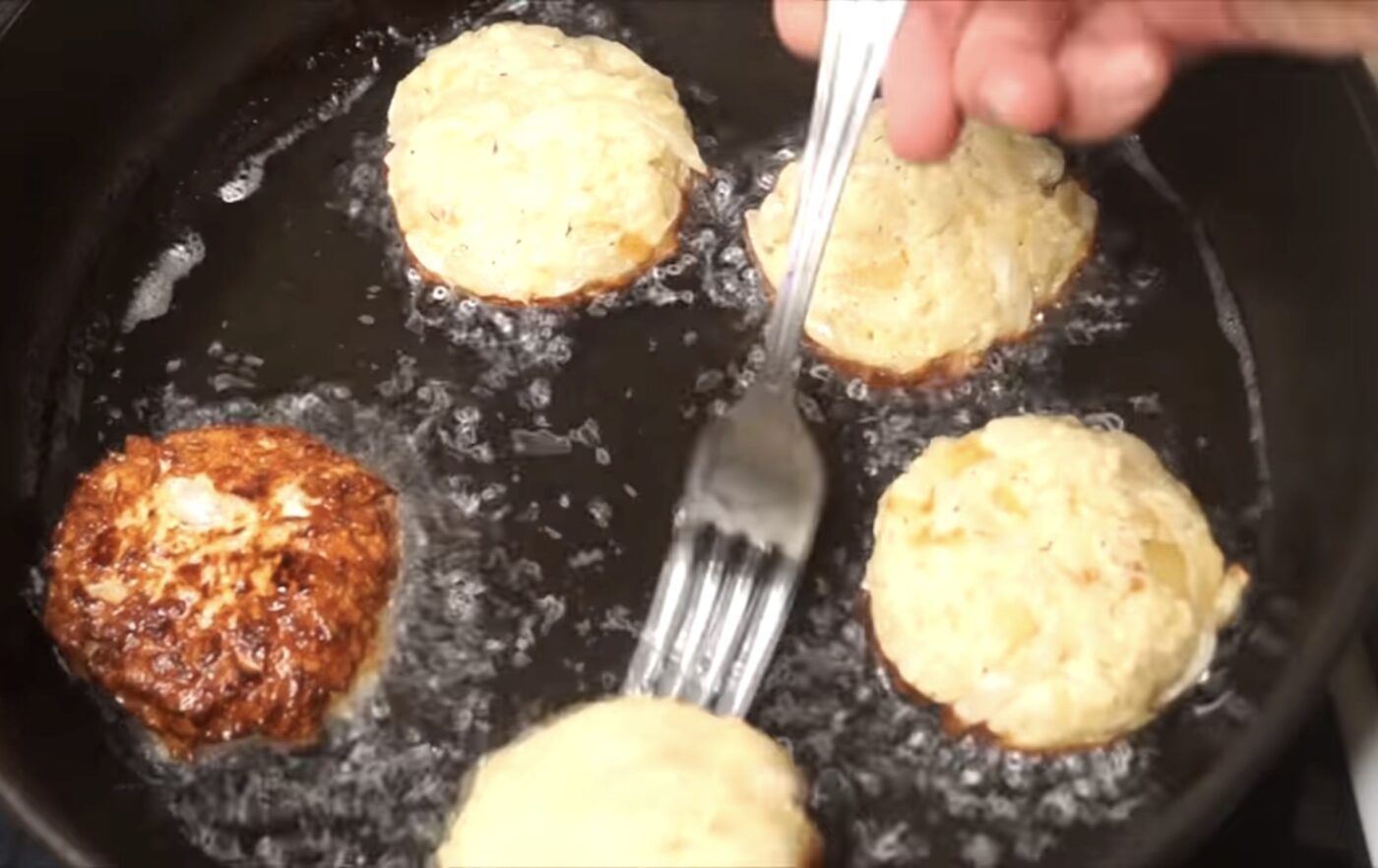 Рецепт поживних котлет з морквою та капустою 