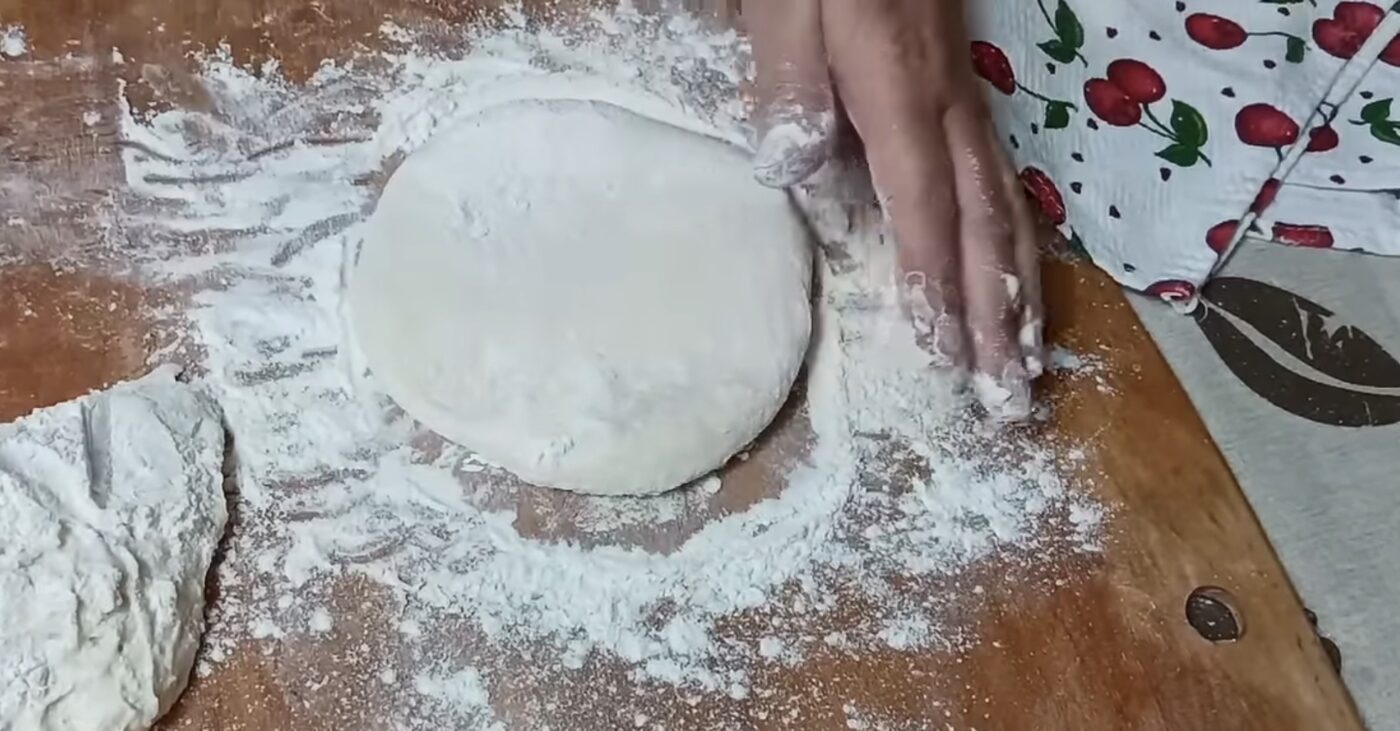 Простий рецепт хрумких коржиків