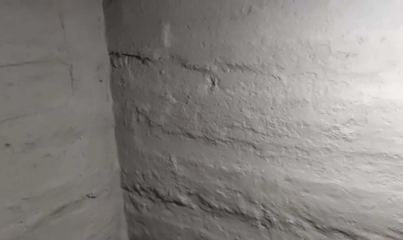 Як зробити так, аби погріб цілий рік був сухий