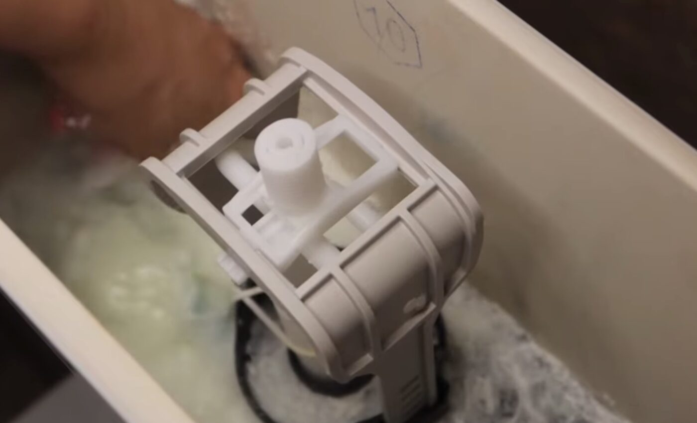 Як зберегти приємний аромат у туалеті