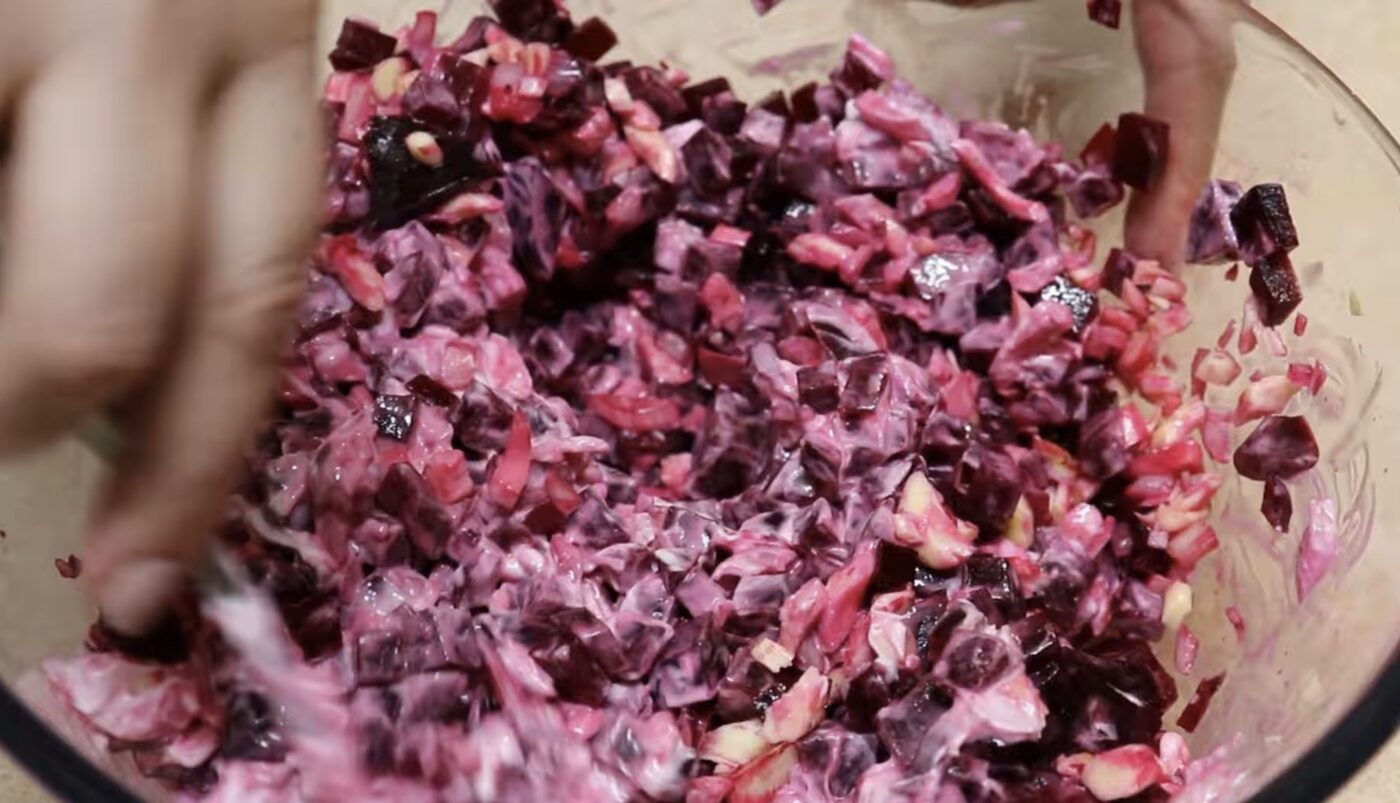 Салат від господині з буряком