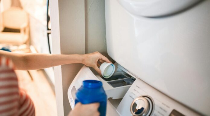 Під час прання рушників додаю 1 ложку у відсік для порошку – і текстиль м’який без кондиціонера Як правильно прати рушники, аби вони були м'якими