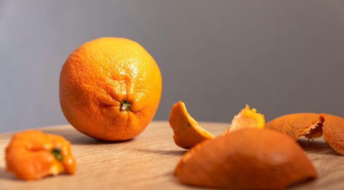 Кладу 5 шматочків апельсинової цедри на батареї – запах вдома стоїть такий, що гості питають, де купила Як покращити аромат вдома без магазинних освіжувачів