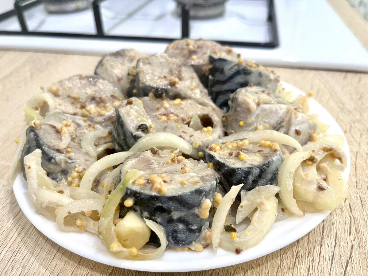 Експерти розповіли, як приготувати смачну солону скумбрію без довгого очікування – рецепт