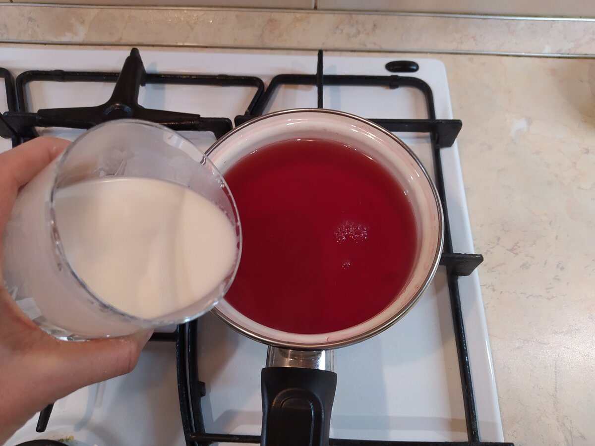 Експерти порадили, що випити 31 грудня, аби наступного дня не страждати від похмілля