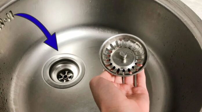 Як очистити раковину від засмічення