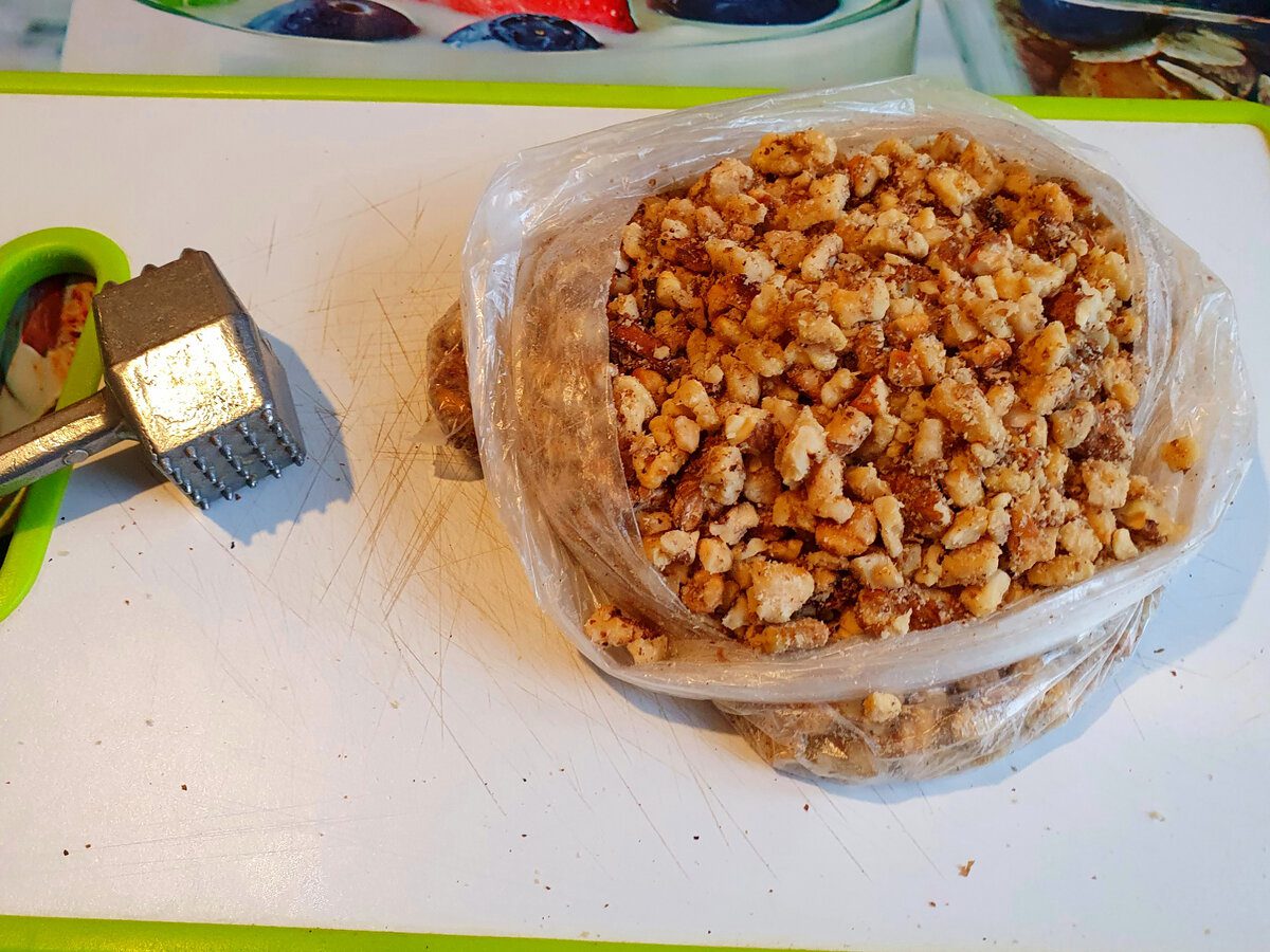 Кулінари розповіли, який приготувати смачний салат у Новий рік, аби вразити гостей на святі