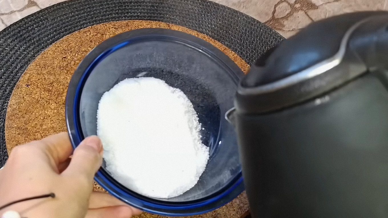 Господині показали, як приготувати ефективну пасту для чищення унітаза Господині показали, як приготувати ефективну пасту для чищення унітаза