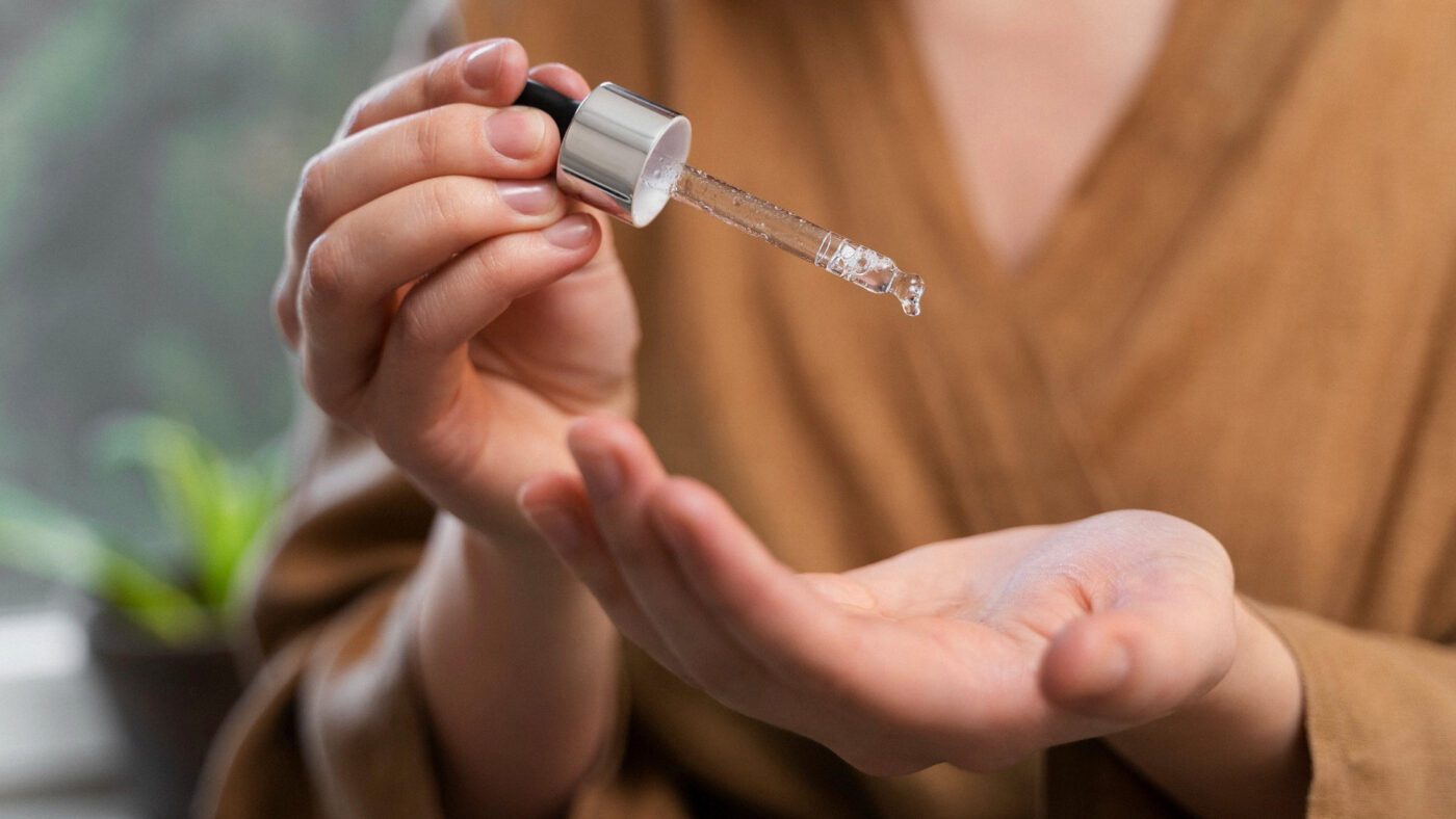 Догляд за надмірно сухою шкірою взимку Догляд за надмірно сухою шкірою взимку