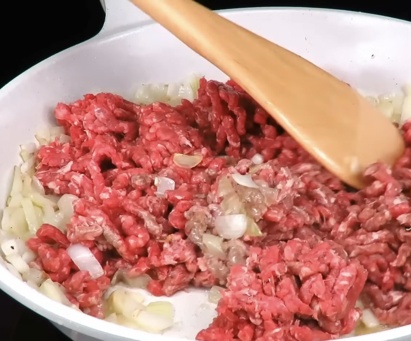 Рецепт смачної й простої вечері з фаршу