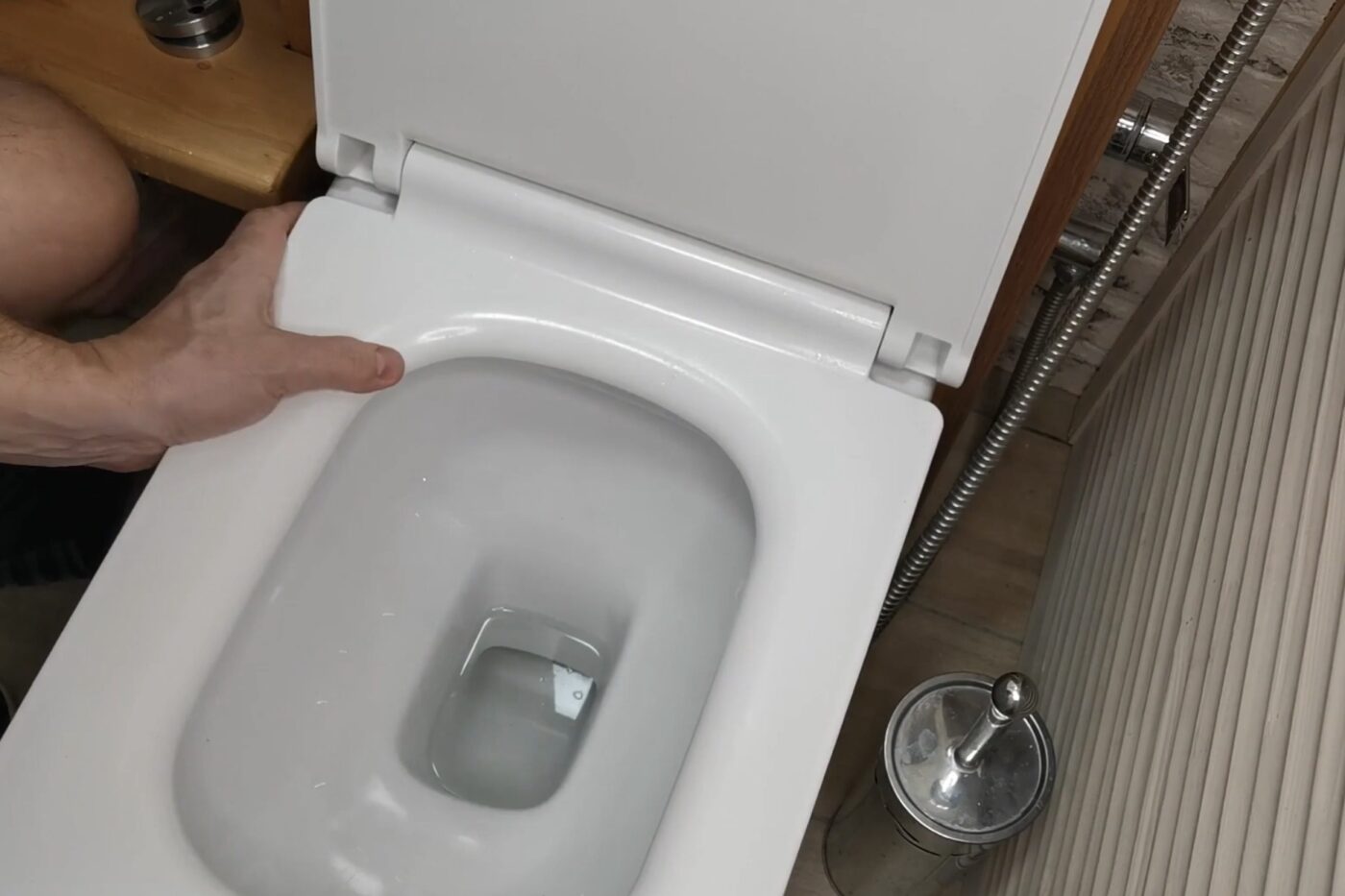 Як зробити, аби в туалеті був дуже приємний запах