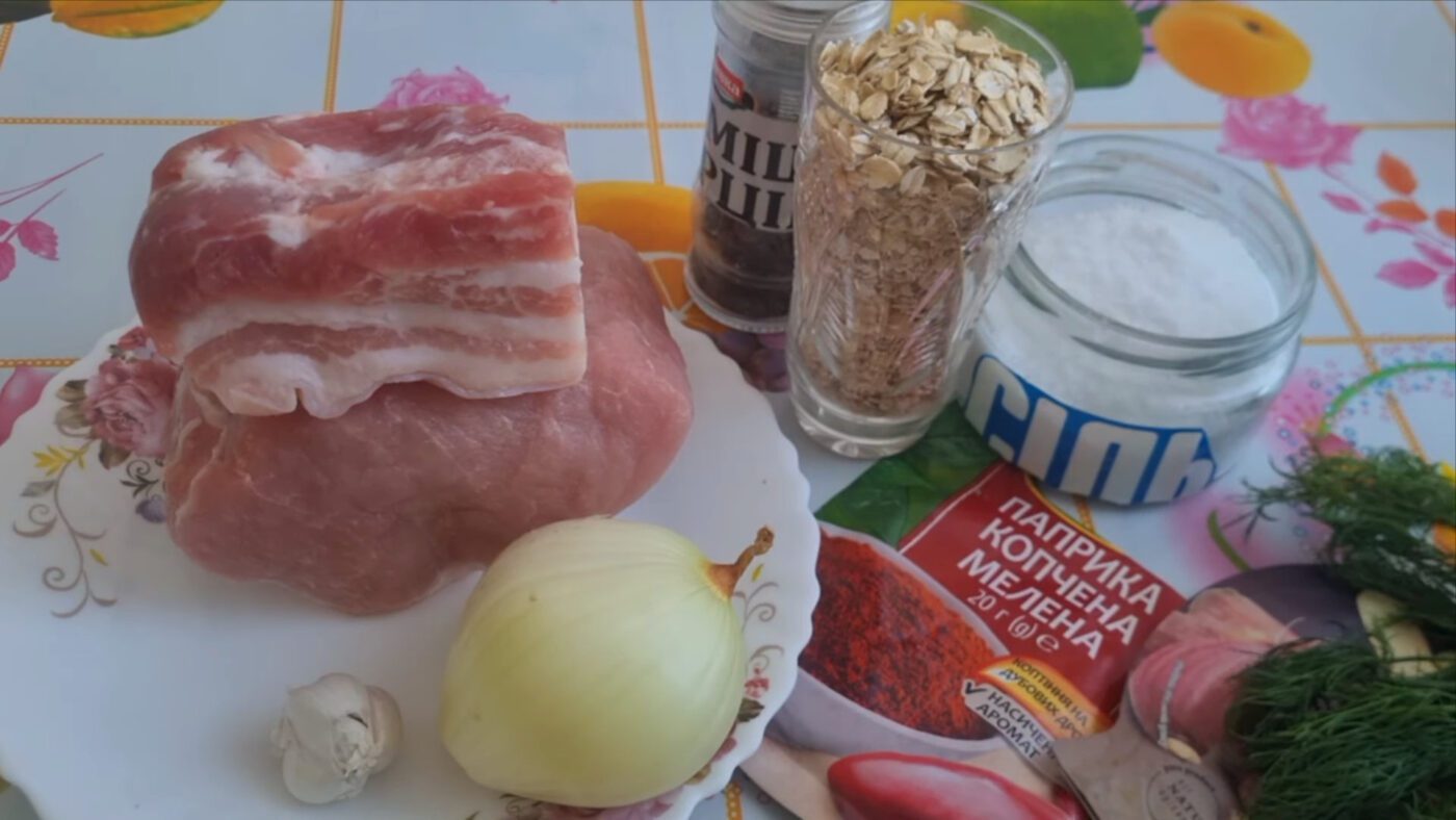 Шеф-кухарі назвали найкращу заміну хліба у фарші для котлет