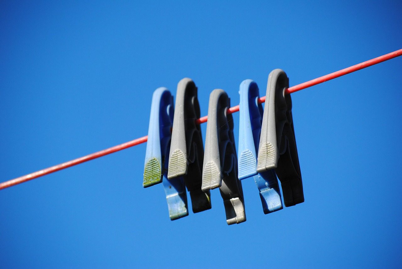 Експерти розповіли, чим можна замінити кондиціонер для білизни, аби не витрачати гроші