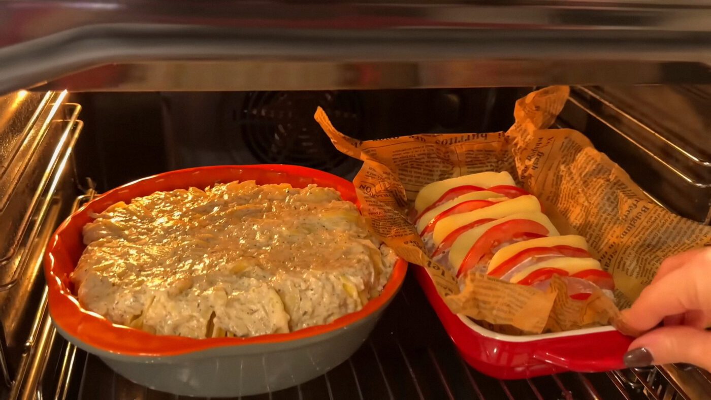 Якщо берете курячі або невеликі філе, то запікати їх треба трішки менше