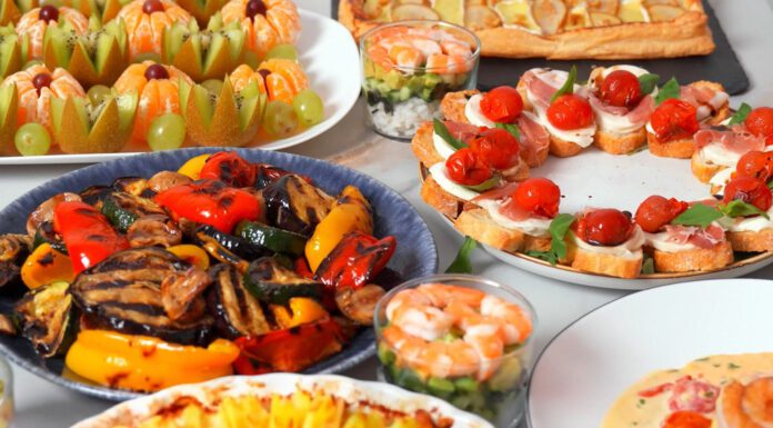 Кухарі поділилися ідеями для смачного, ситного та бюджетного новорічного столу