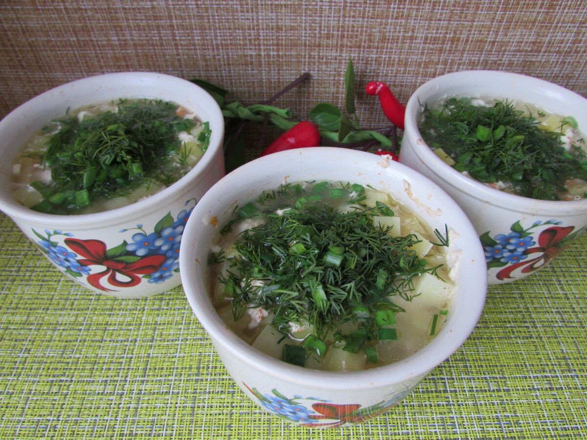 Експерти розповіли, який простий продукт, доданий у суп наприкінці, покращить його смак