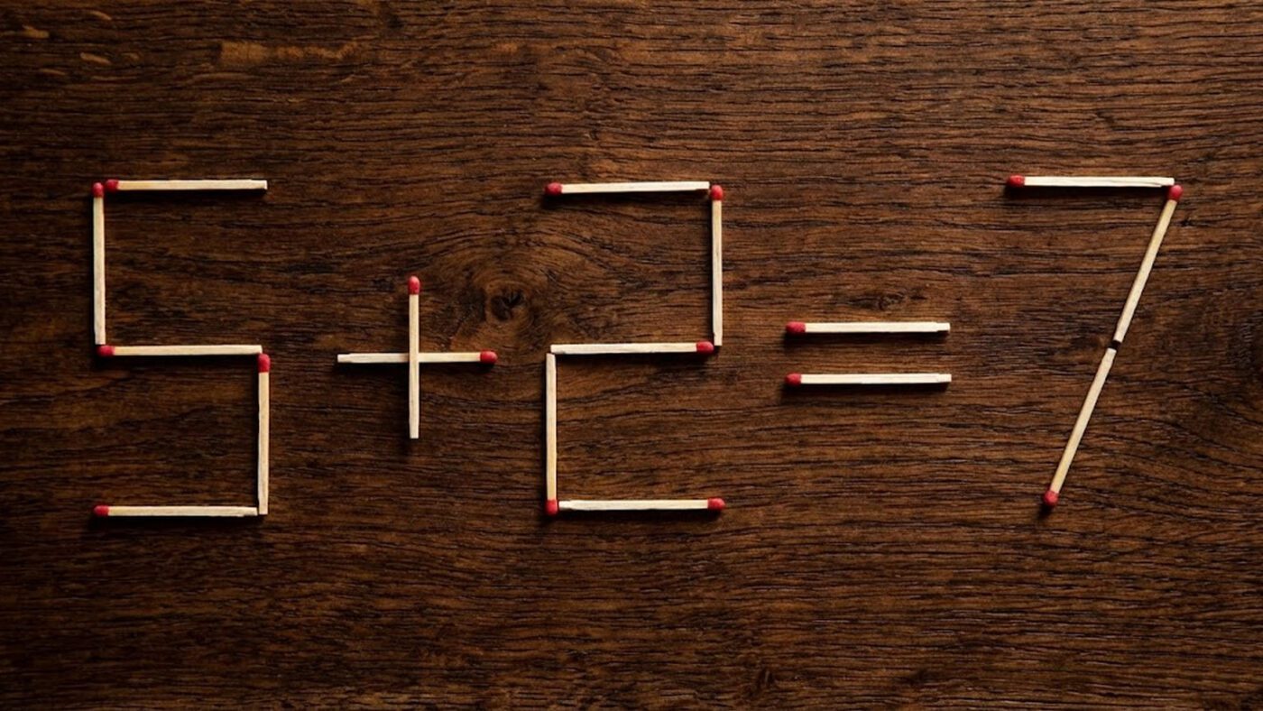 Проста головоломка з сірниками з двома розгадками