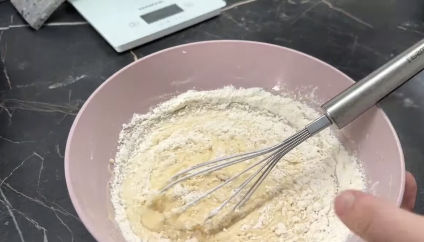 Рецепт млинців з ананасом та куркою