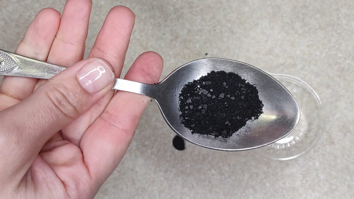 Господині назвали 3 методи, які швидко усувають неприємні запахи у холодильнику