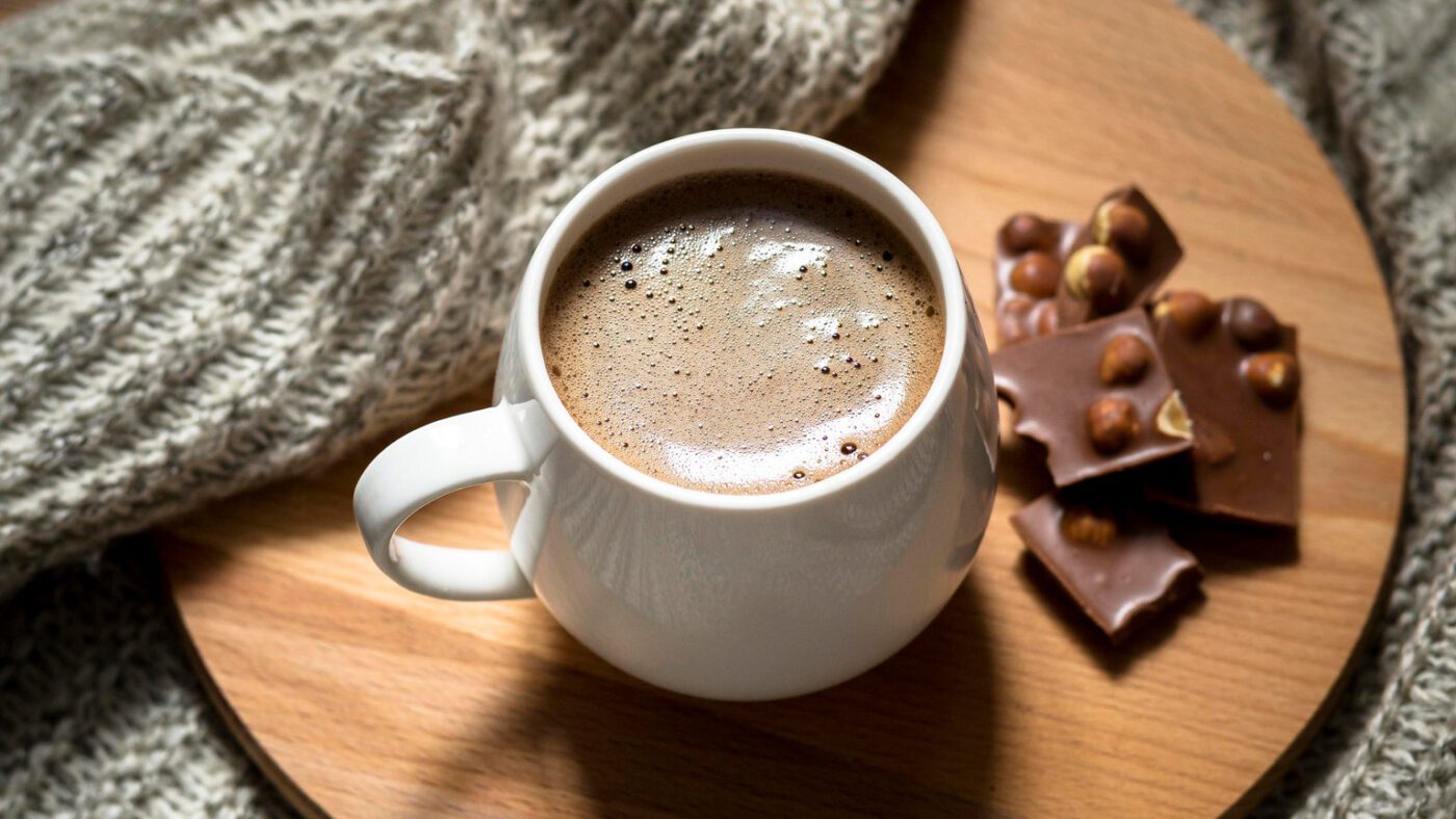 Замість додавання цукру для смаку краще взяти кілька горішків чи чорний шоколад з горіхами