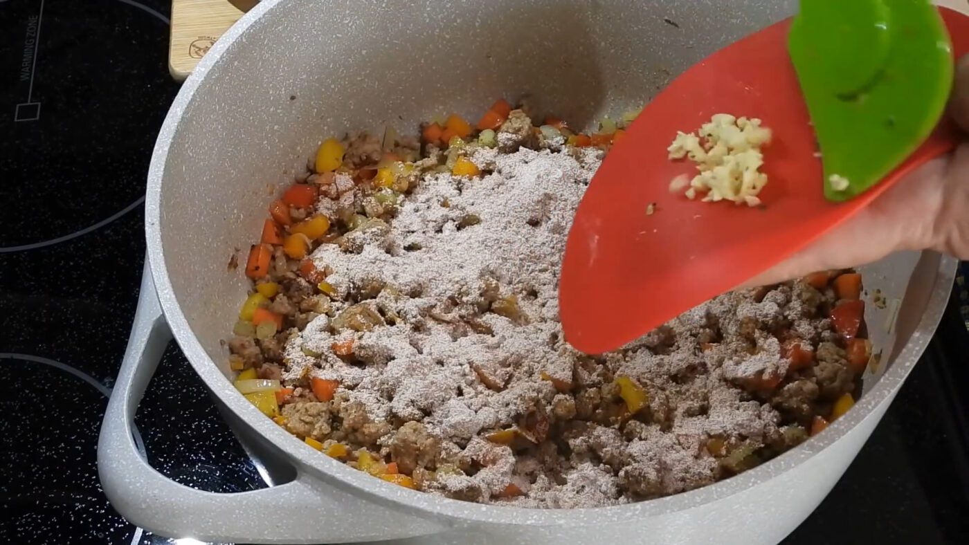 Кулінари пояснили, як швидко приготувати наваристий суп