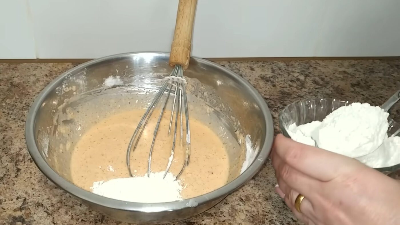 Рецепт соковитої курячої печінки у клярі з майонезом