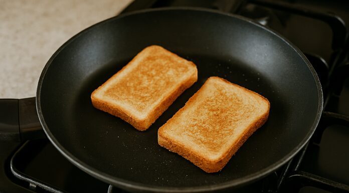 Готую хлібчик із намазкою на 1, 2, 3: шматочки підсмажую без тостера, а намастити завжди є чим Як підсмажити хліб без тостера