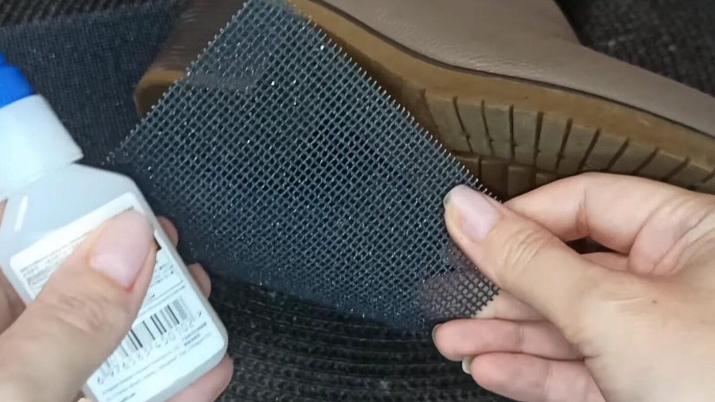 Як зменшити ковзання та покращити зчеплення взуття на льоду