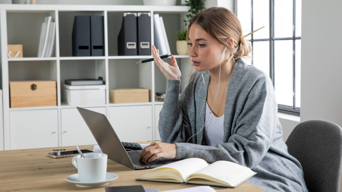 Для більшості віддалених вакансій співбесіду також можна пройти онлайн