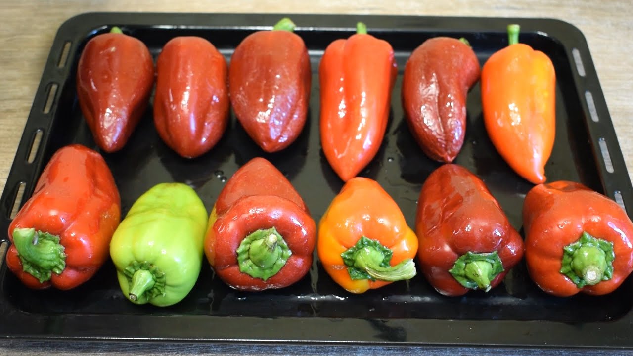 Городники порадили, що додати у ґрунт, аби розсада болгарського перцю виросла міцною і врожайною