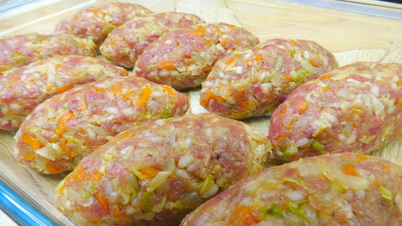 Кулінари розповіли, як приготувати смачні ліниві голубці з капустою та ароматним фаршем