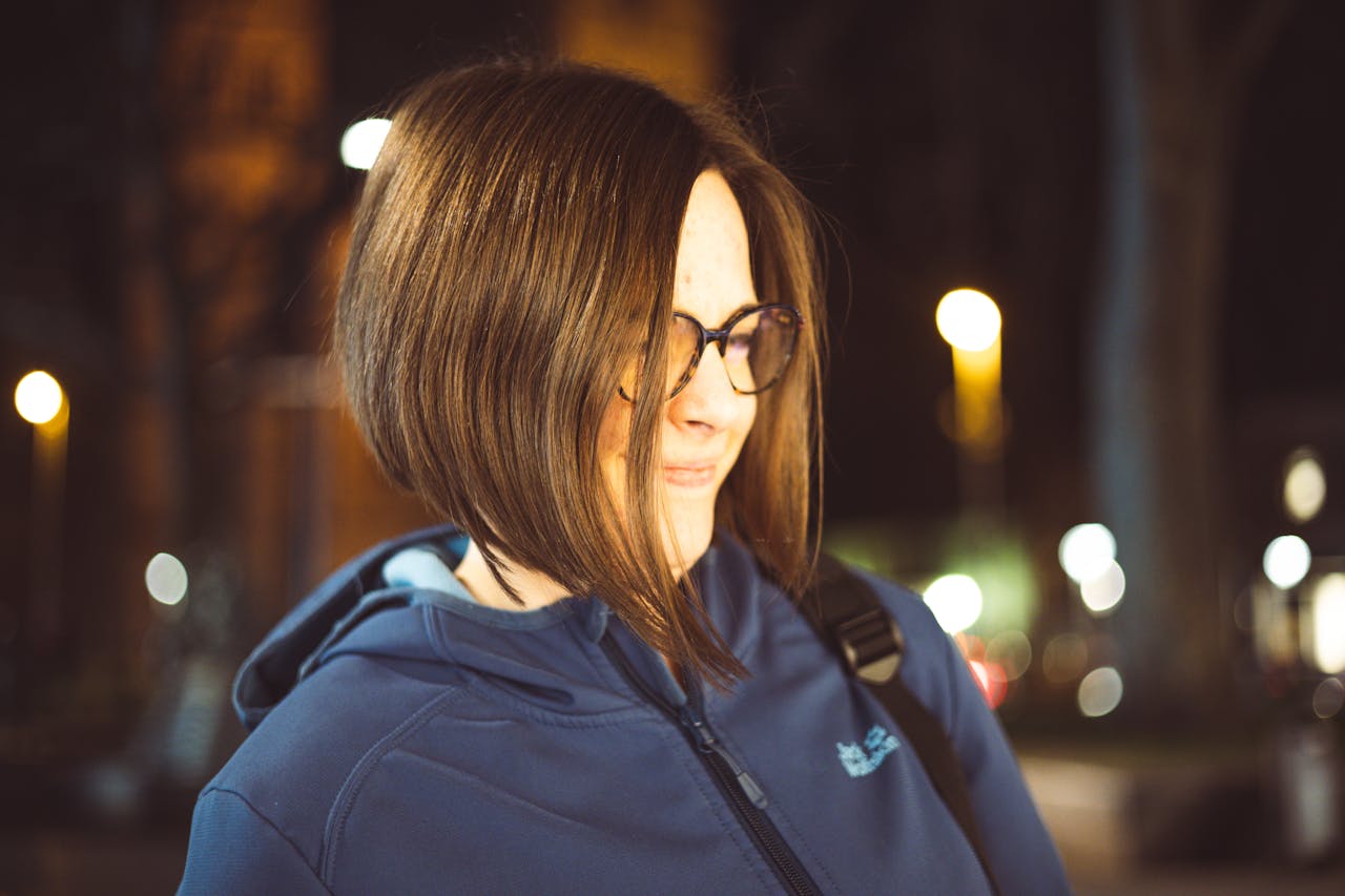 Експерти розповіли, який дешевий засіб допоможе повернути блискучість та красу волоссю