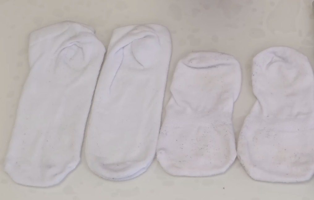 Як відбілити брудні шкарпетки