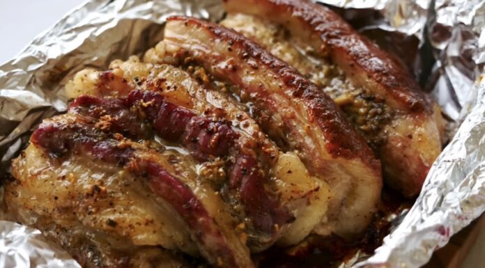 Мариную підчеревину за старим бабусиним рецептом – і гості пальчики облизують: бережу його як зіницю ока Шеф-кухар поділився рецептом дуже смачної підчеревини