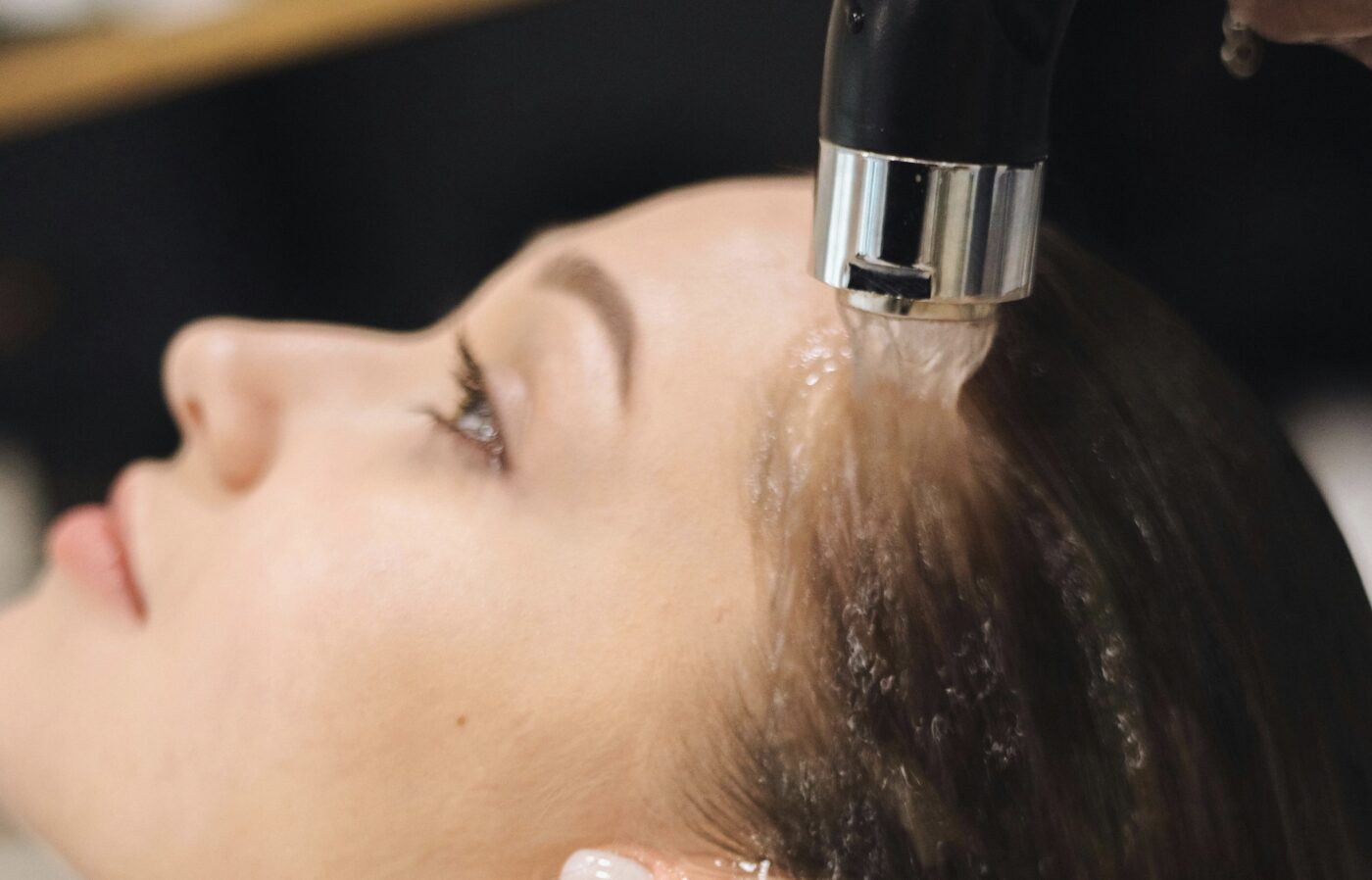 Скільки разів треба намилювати голову під час купання