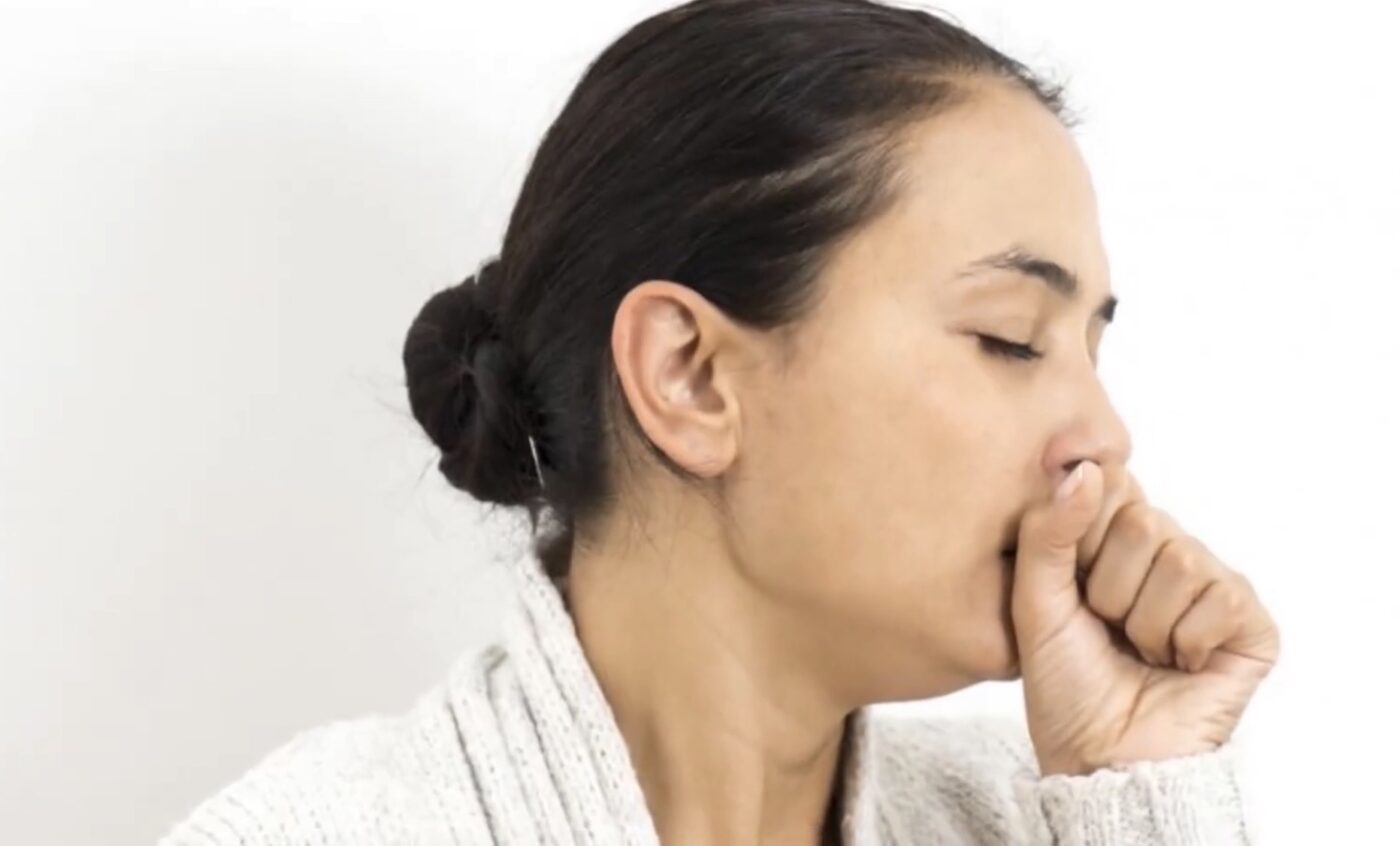 Кому й чому корисно пити воду з медом щоранку