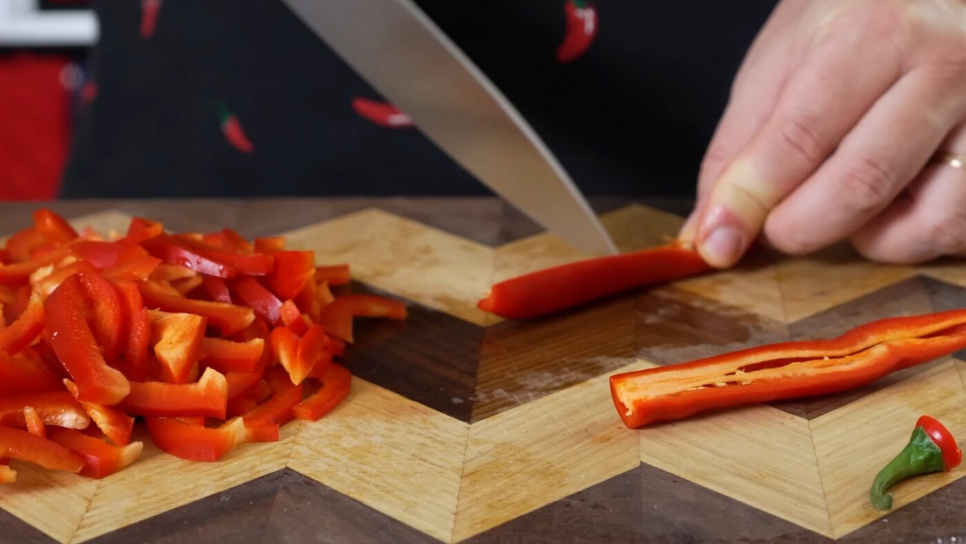 Сучасна варіація класичного грузинського салату Тбілісі