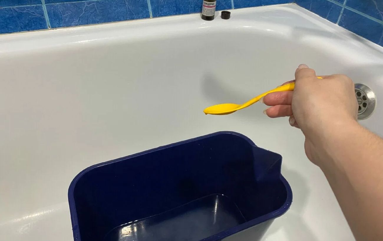 Господині порадили метод, який допоможе вимити підлогу вдома без розводів і зайвого клопоту