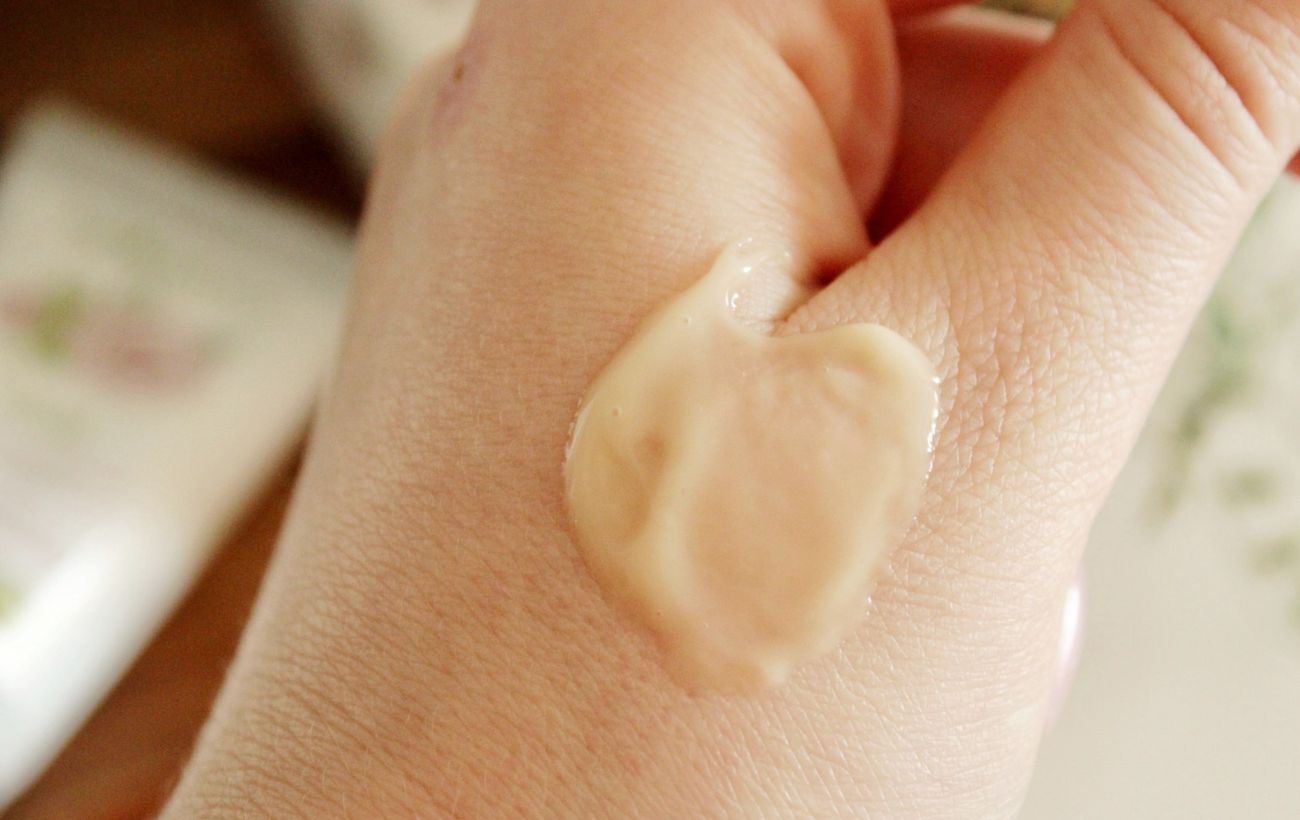 Експерти пояснили, який копійчаний засіб від зморшків допоможе покращити стан і вигляд шкіри