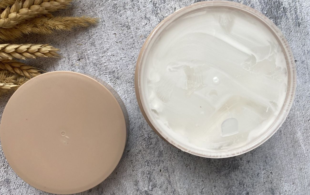 Експерти пояснили, який копійчаний засіб від зморшків допоможе покращити стан і вигляд шкіри