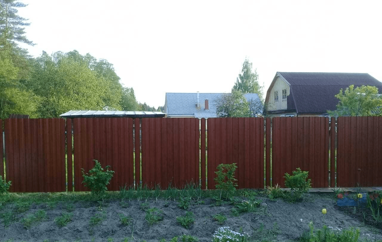 Експерти розповіли, які помилки при встановленні паркану можуть зіпсувати його якість