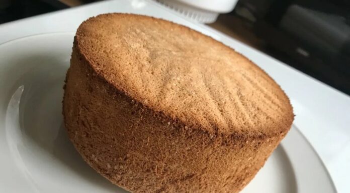 Як приготувати пишний бісквіт