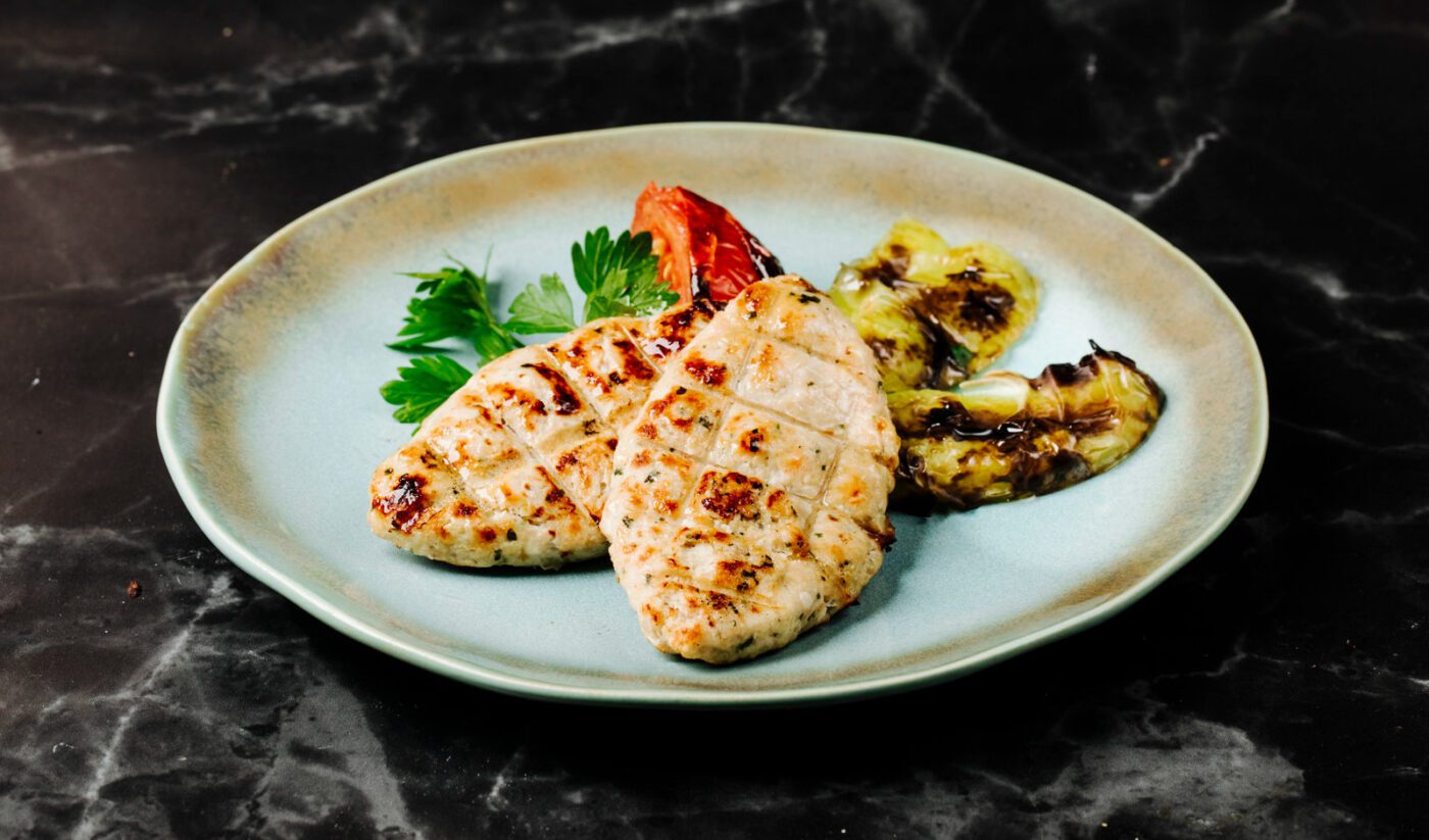 Дієтологи назвали 3 продукти, які можна їсти навіть вночі без шкоди для фігури