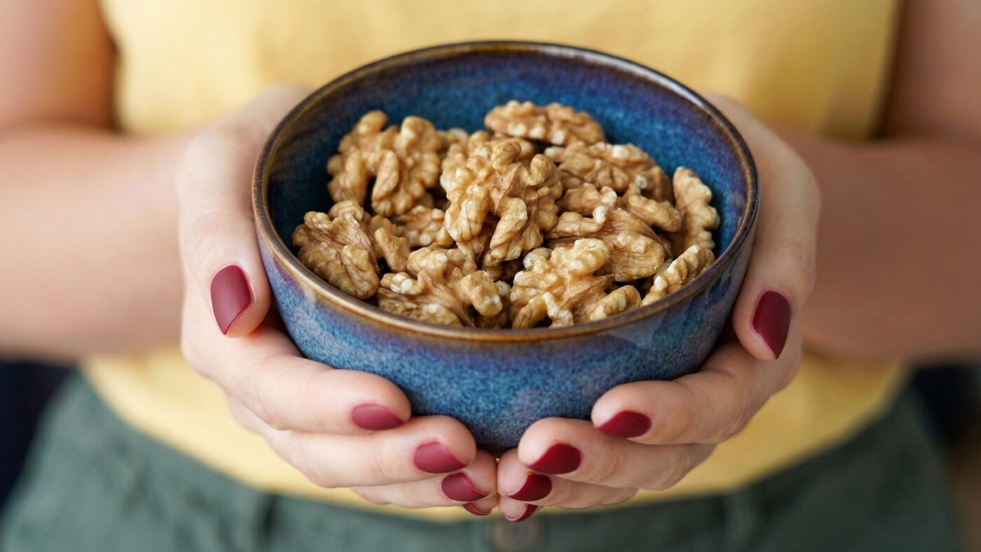 Чому необхідно замочувати горіхи перед вживанням. Фото: скріншот з відео