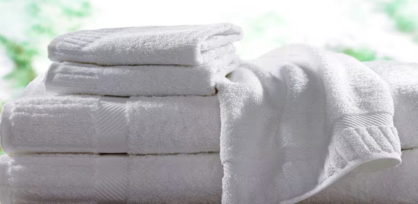 Як бюджетно та просто відбілити рушники