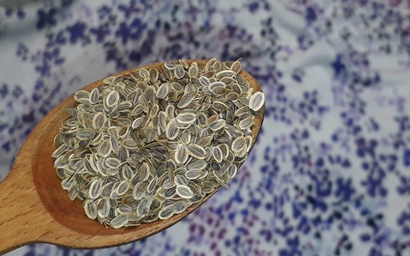 Який напій треба пити увечері, щоб на ранок не мати набряків. Фото: YouTube ДОМ САД MIX Який напій треба пити увечері, щоб на ранок не мати набряків. Фото: YouTube ДОМ САД MIX