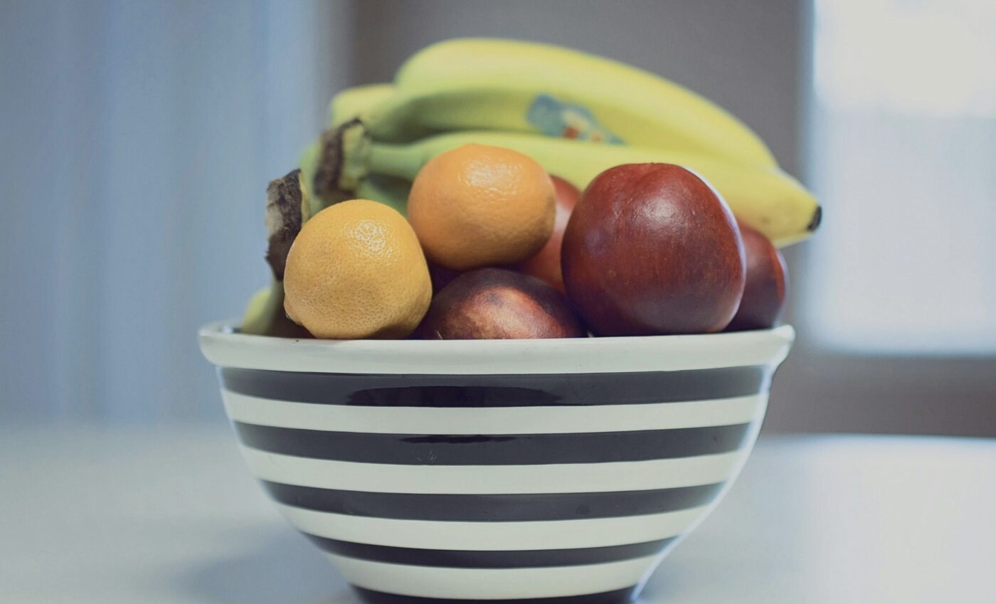 Чи справді корисно регулярно їсти фрукти
