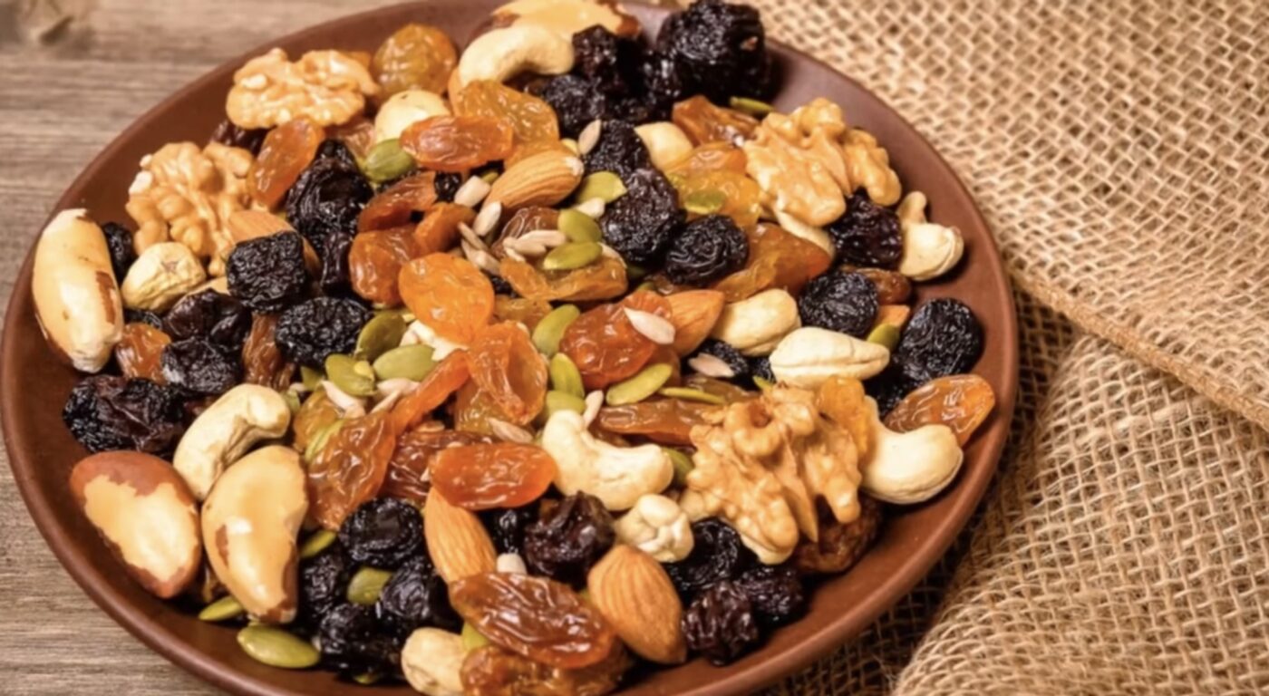 Рецепт суміші з сухофруктів, що зміцнює імунітет